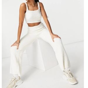 Missguided popcorn knit pants, size 6